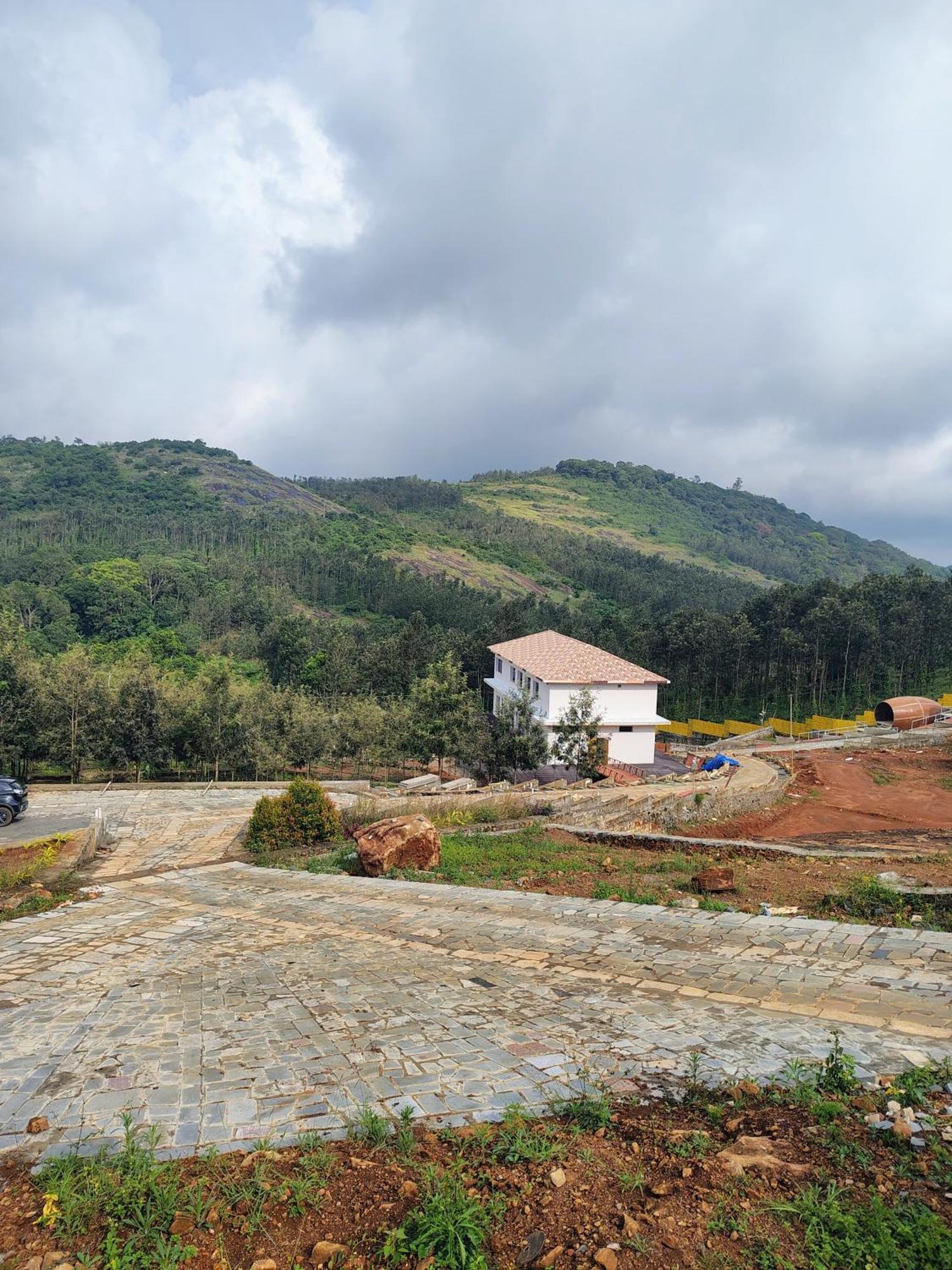 Gambhiraa Resorts Kolli Hills Exterior foto